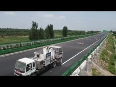 علامات الطريق المثبتة على السيارة